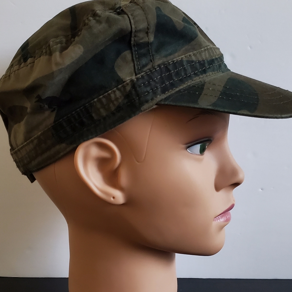Gap Youth/kids Camouflage Print  Hat Cap Size Kids Large Adult Small
